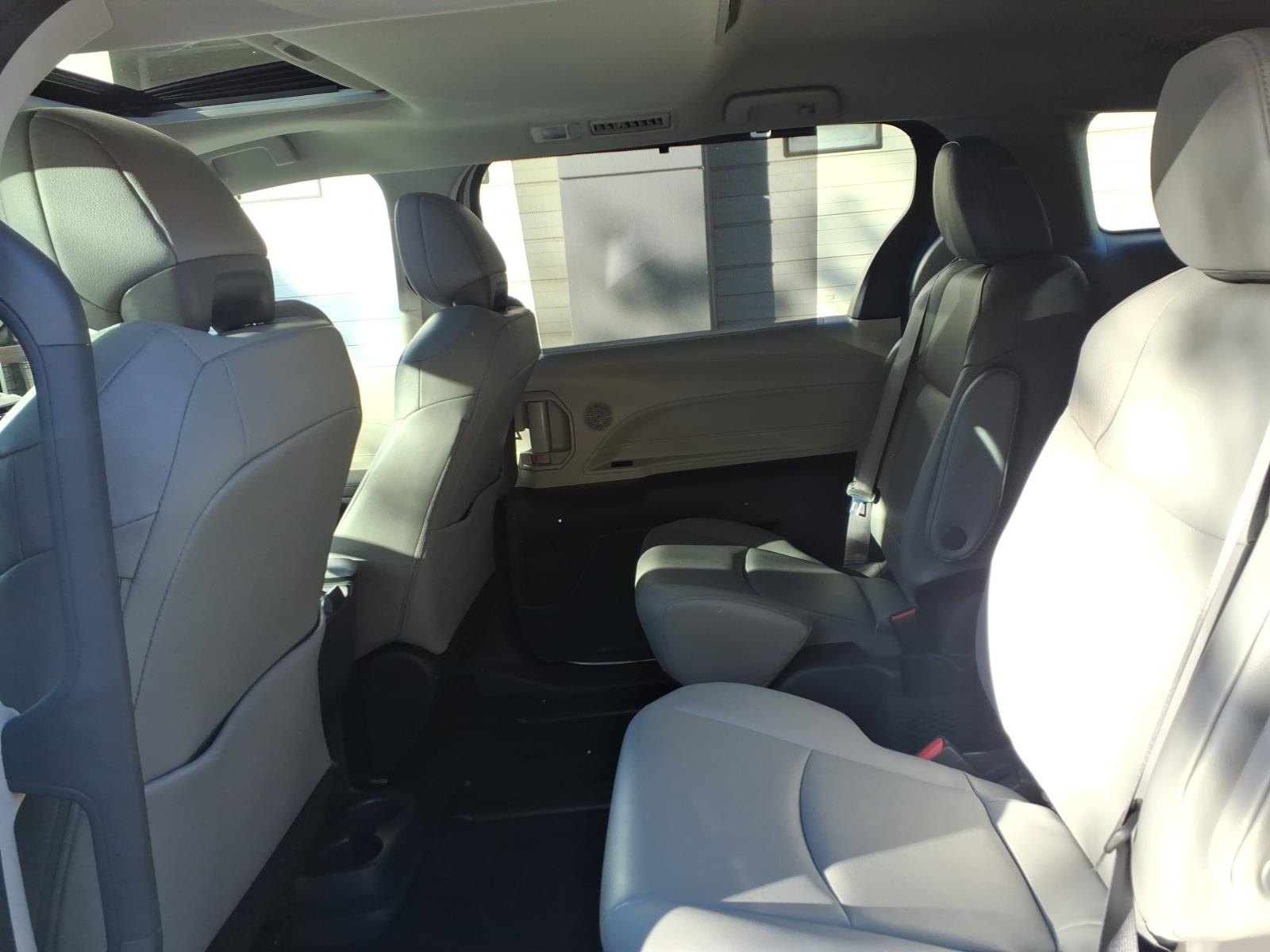 Used 2024 Toyota Sienna Van