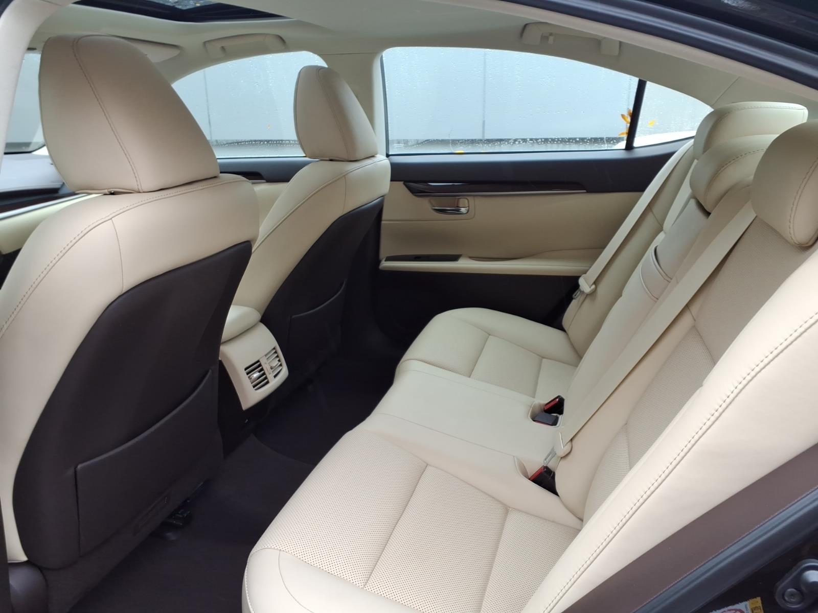 Used 2017 Lexus ES 350 Sedan
