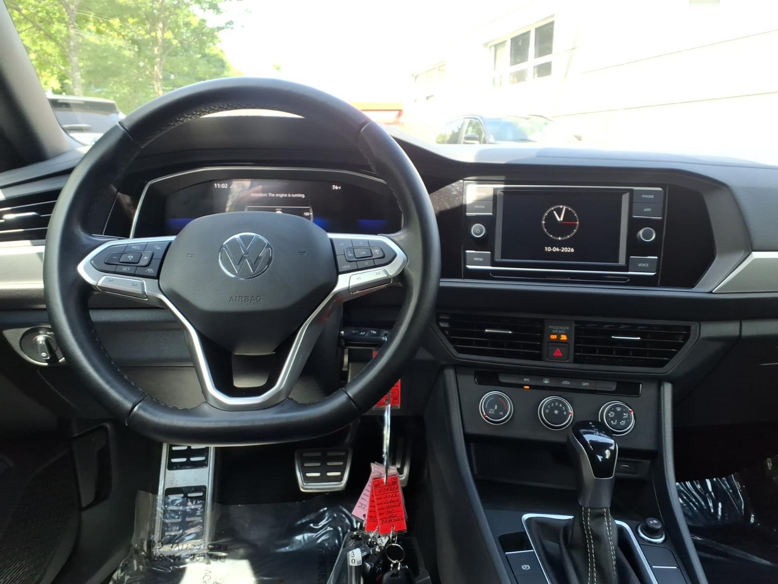 Used 2023 Volkswagen Jetta Sedan