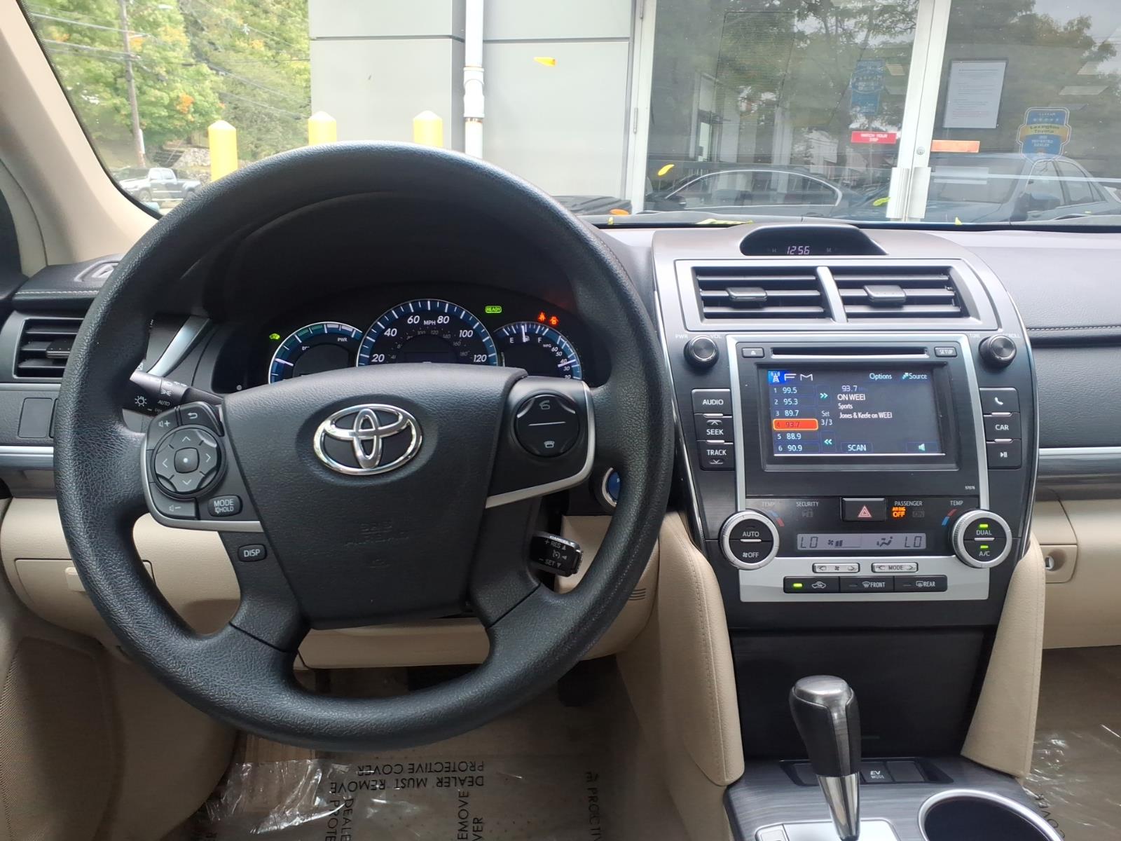 Used 2013 Toyota Camry Hybrid Sedan