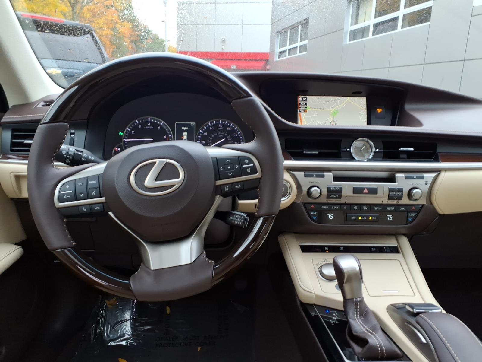 Used 2017 Lexus ES 350 Sedan