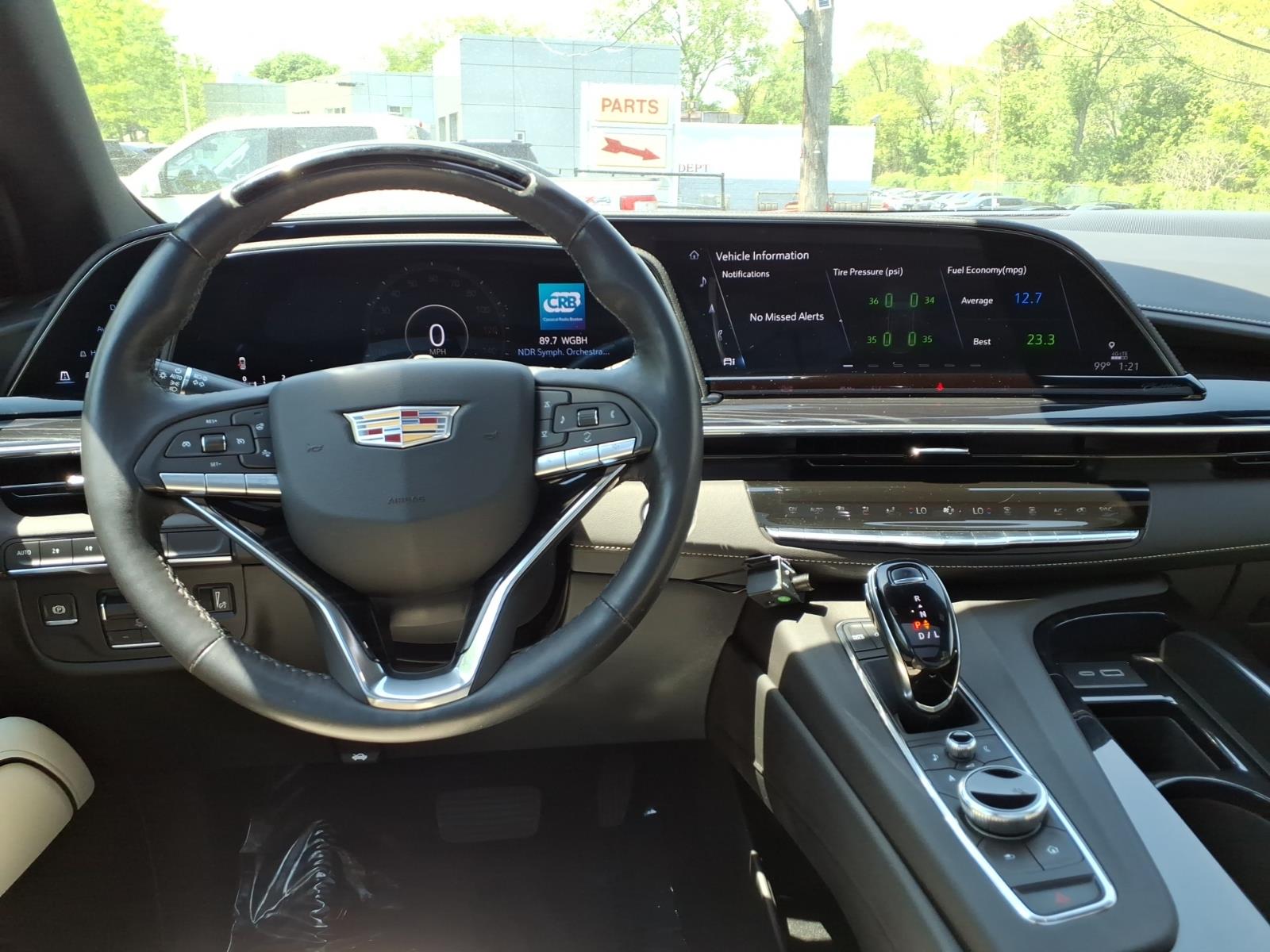 2024 Cadillac Escalade Sport - Photo 15
