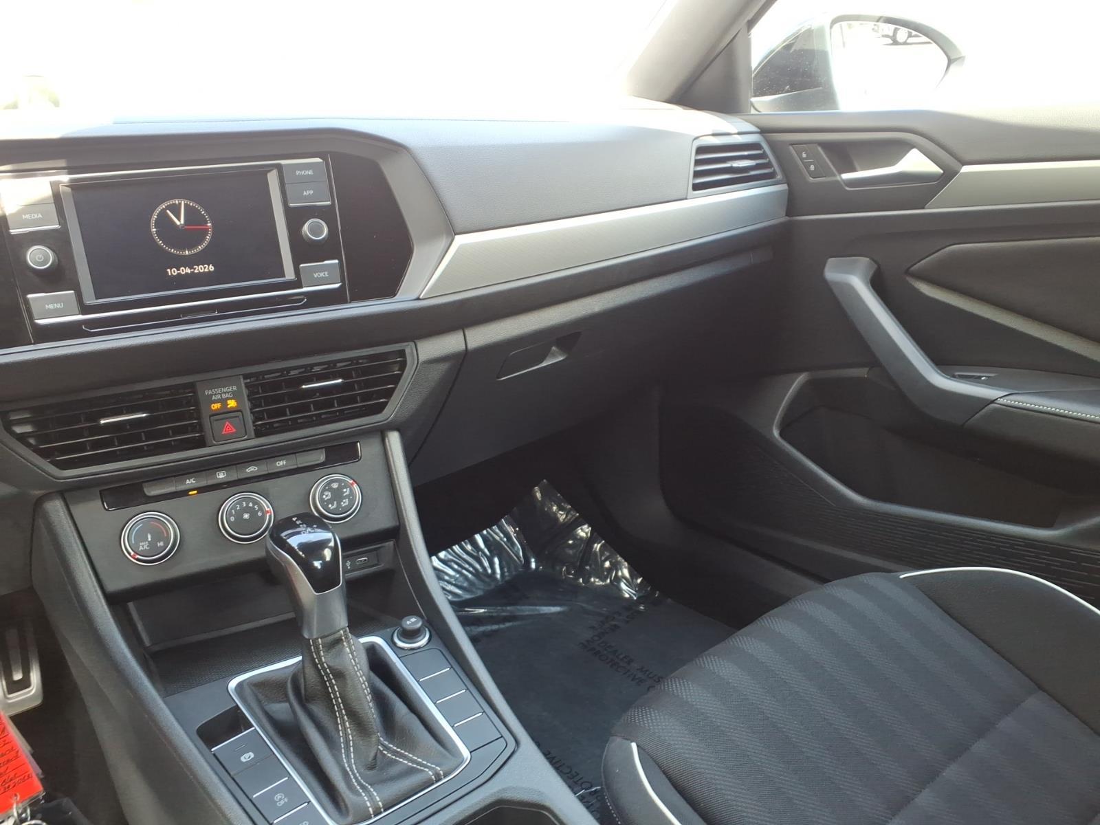 Used 2023 Volkswagen Jetta Sedan