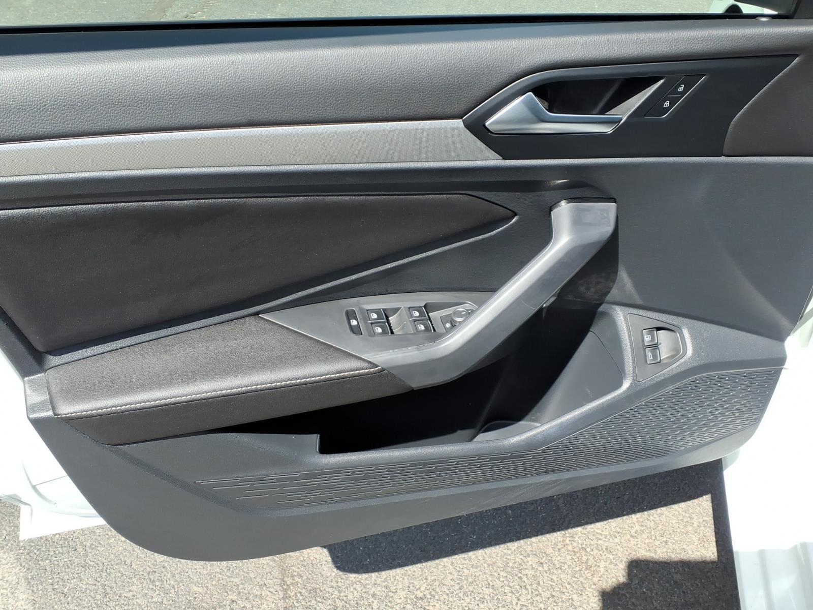 Used 2023 Volkswagen Jetta Sedan