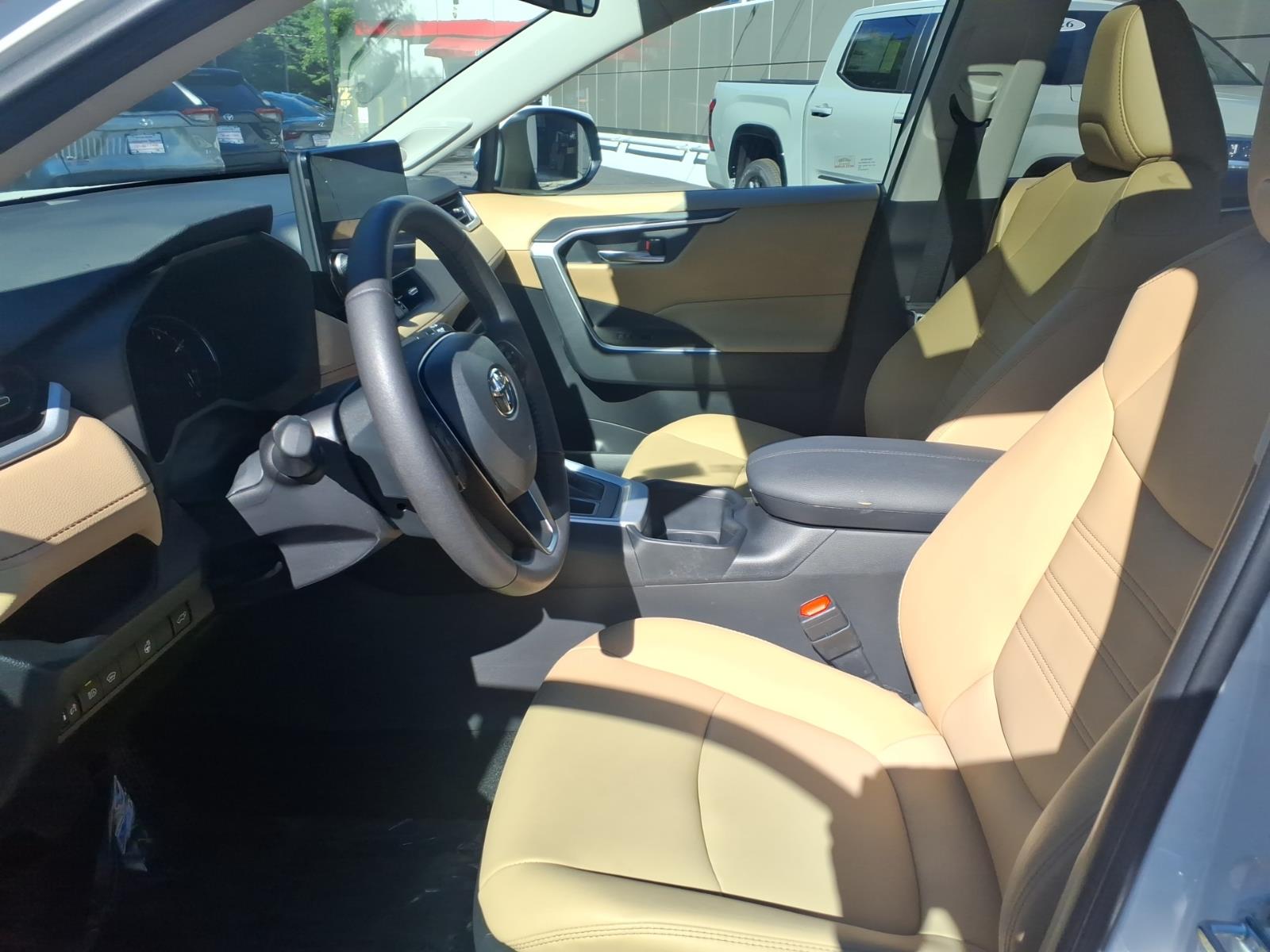 Used 2025 Toyota RAV4 SUV