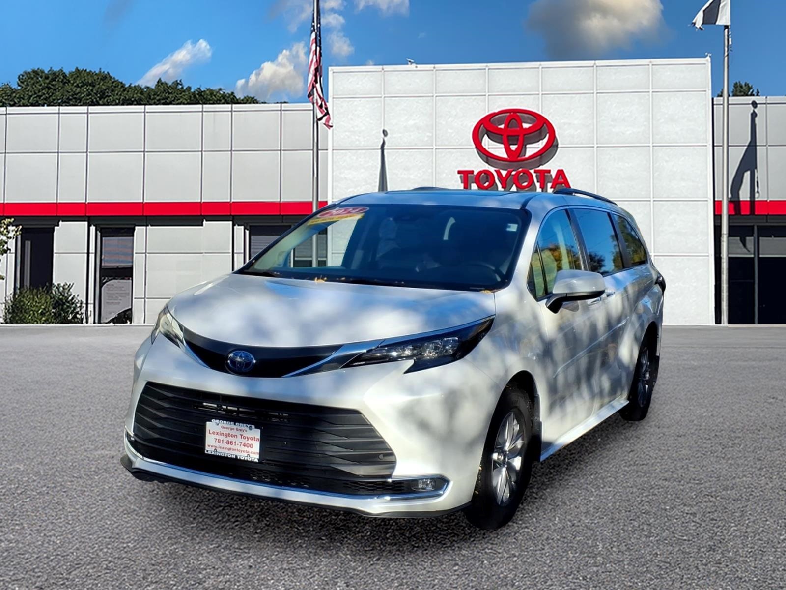 2024 Toyota Sienna XLE
