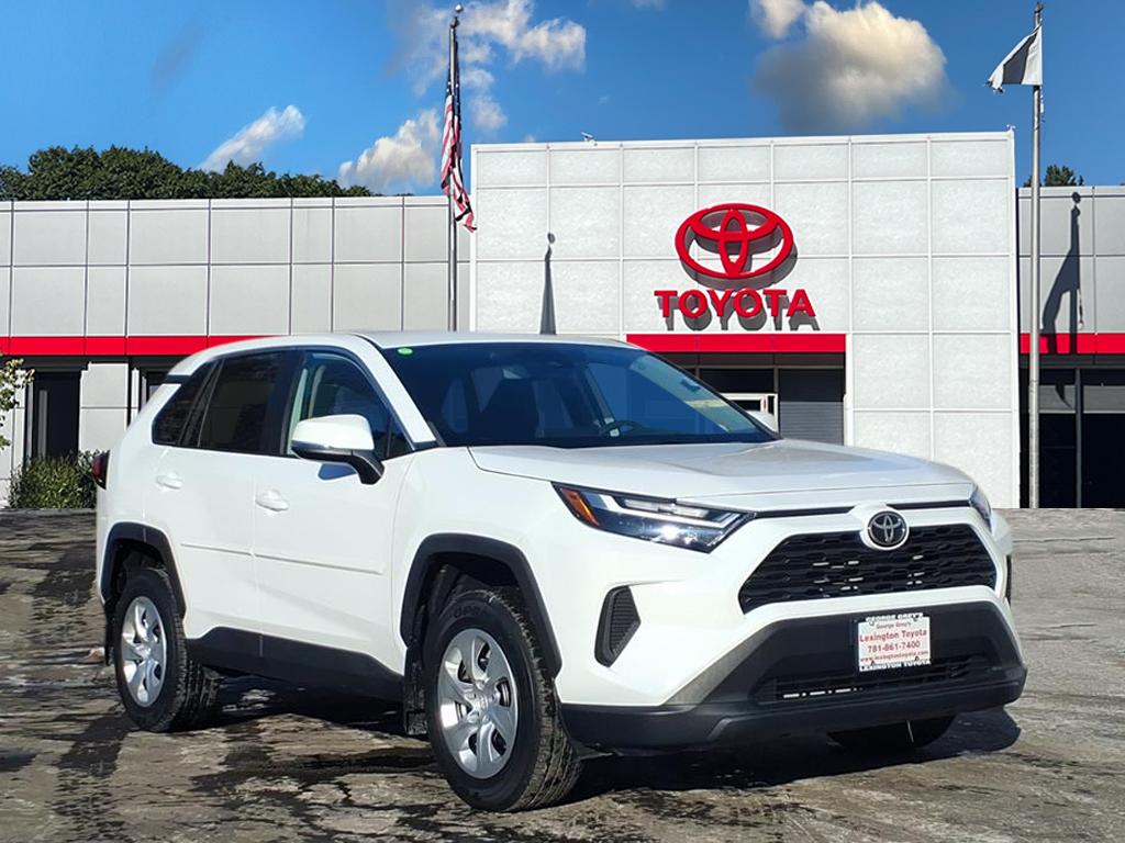 2023 Toyota RAV4 LE
