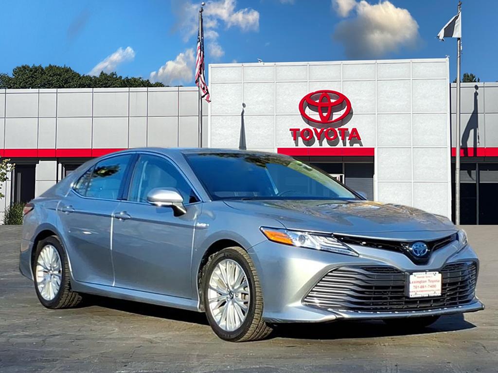 2019 Toyota Camry XLE Hybrid