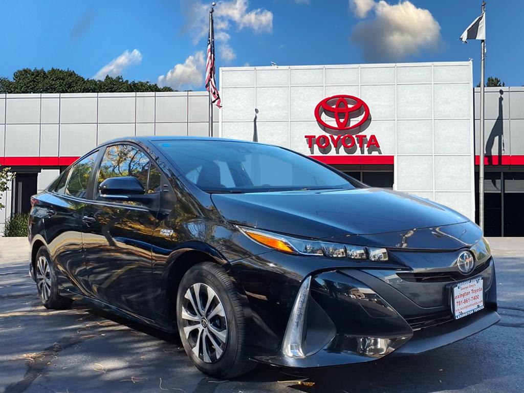 2022 Toyota Prius Prime XLE's photo