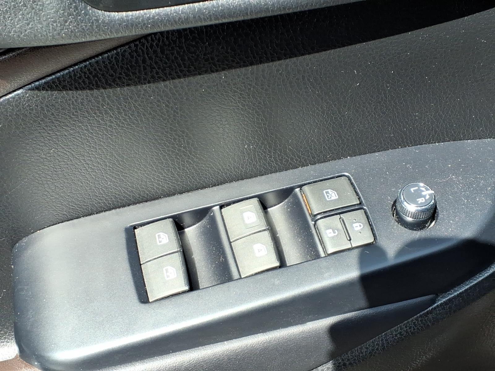 Used 2019 Toyota Highlander Hybrid SUV