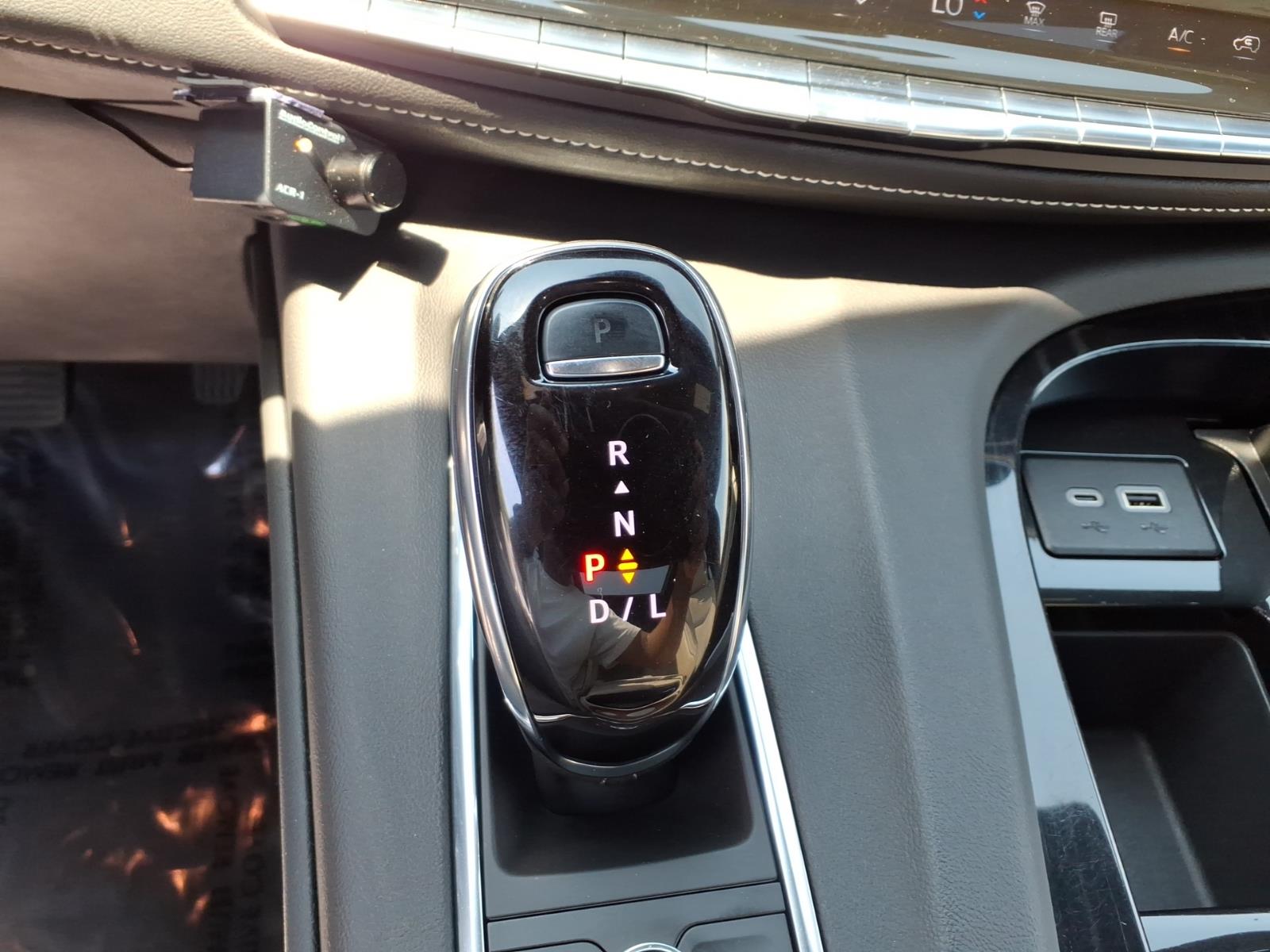 2024 Cadillac Escalade Sport - Photo 21