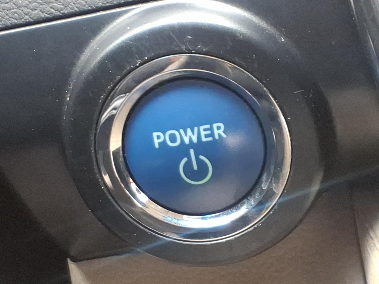 Used 2013 Toyota Camry Hybrid Sedan