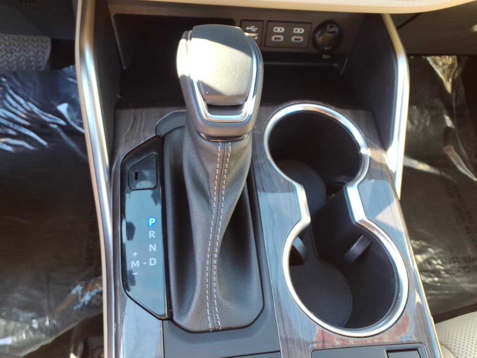 Used 2023 Toyota Highlander SUV