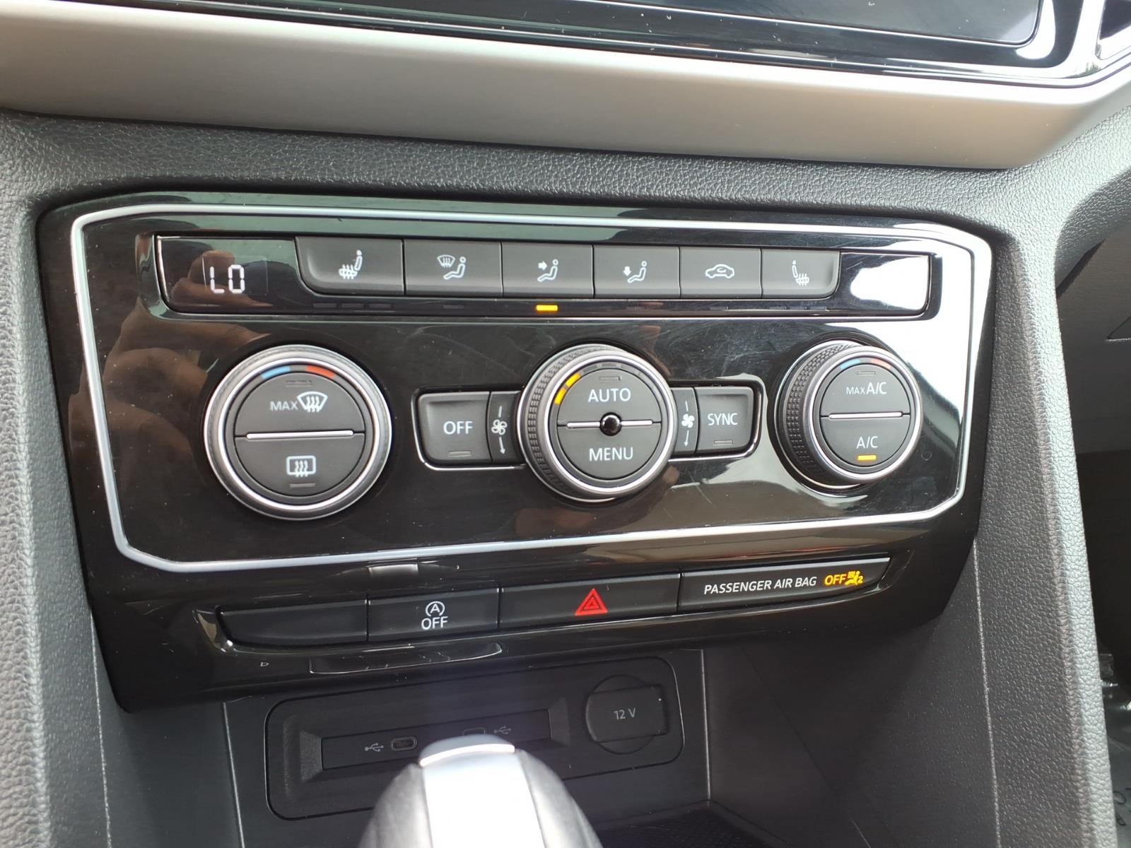 Used 2022 Volkswagen Atlas Cross Sport SUV