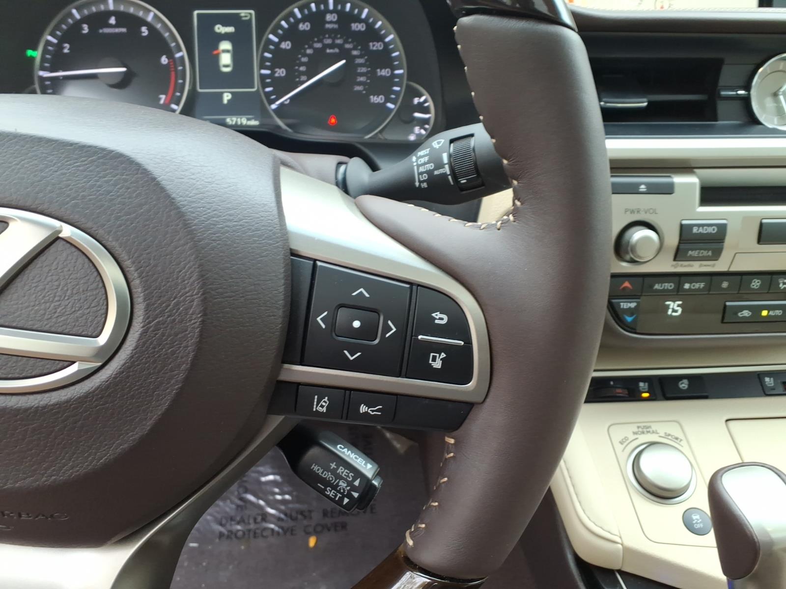 Used 2017 Lexus ES 350 Sedan