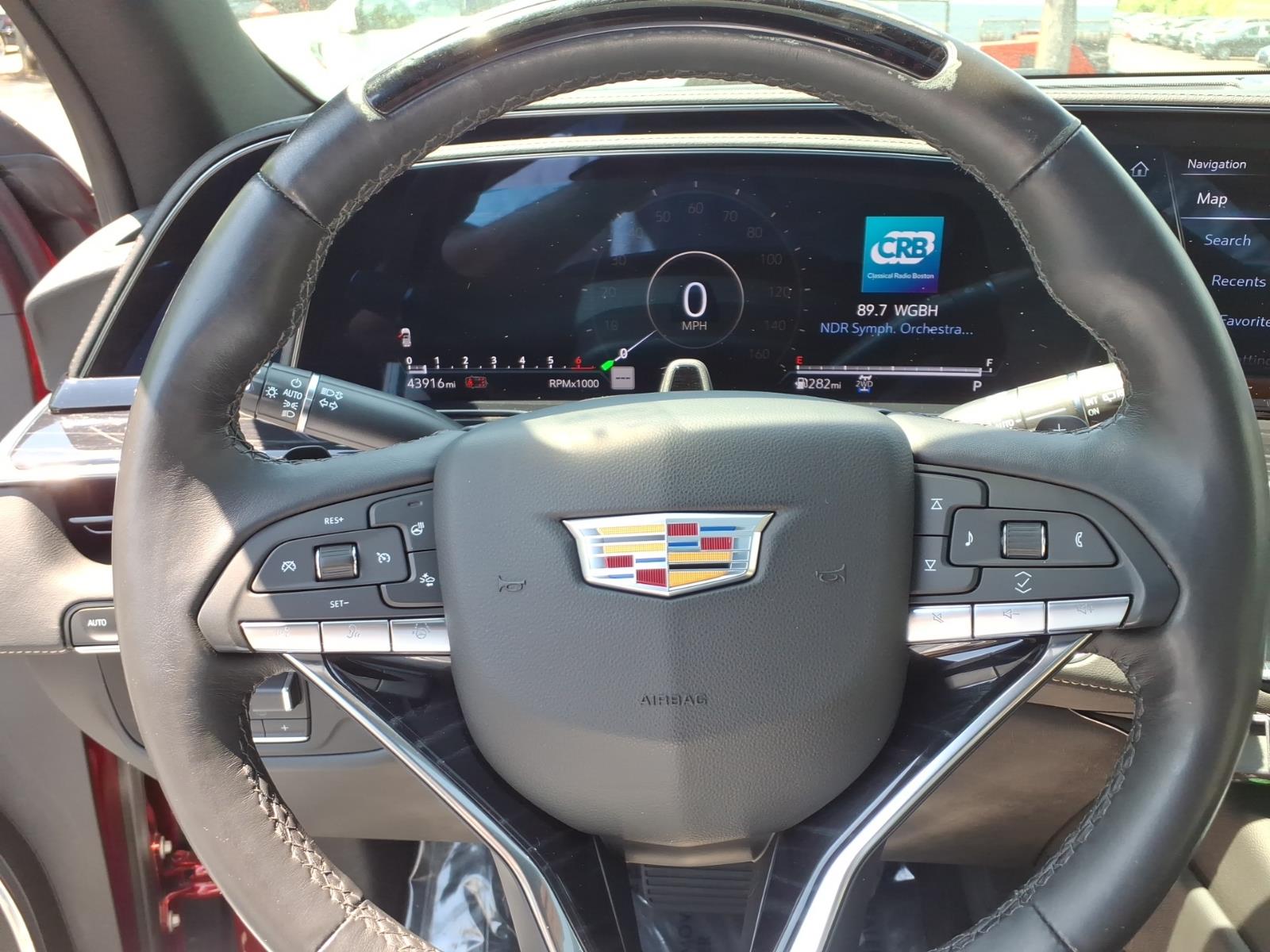 2024 Cadillac Escalade Sport - Photo 29