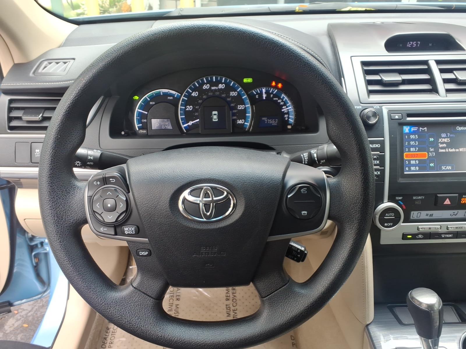 Used 2013 Toyota Camry Hybrid Sedan