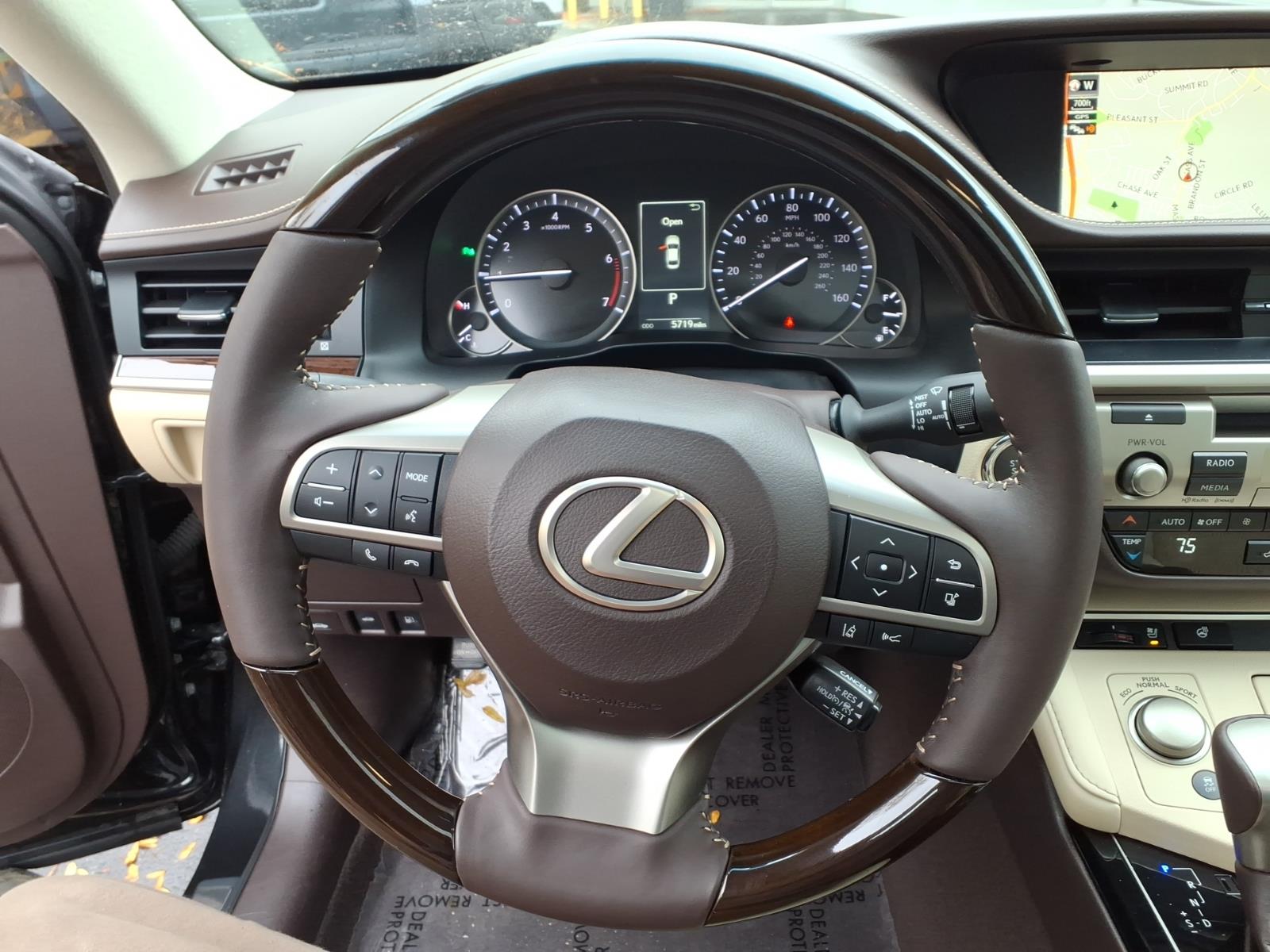 Used 2017 Lexus ES 350 Sedan