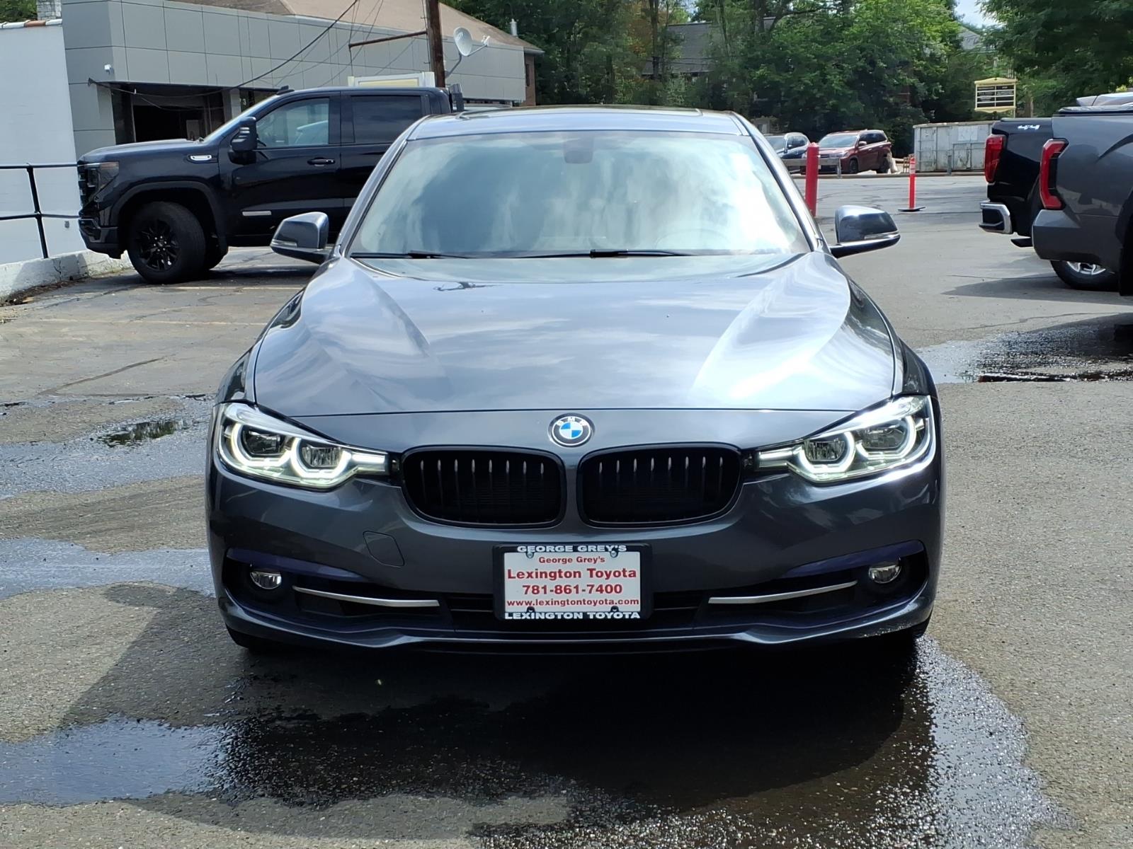Used 2018 BMW 3 Series 330i with VIN WBA8D9G52JNU71971 for sale in Lexington, MA
