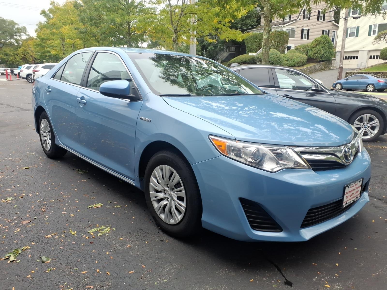 Used 2013 Toyota Camry Hybrid Sedan