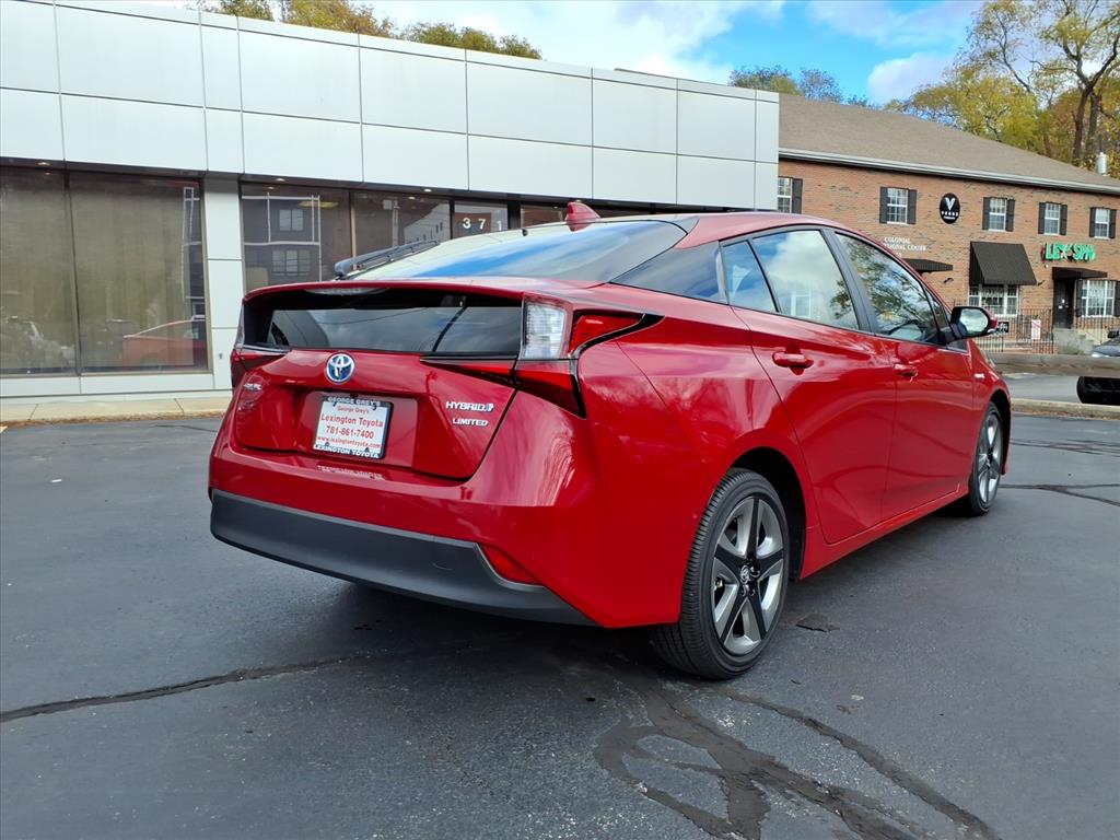 2021 Toyota Prius Limited photo 3