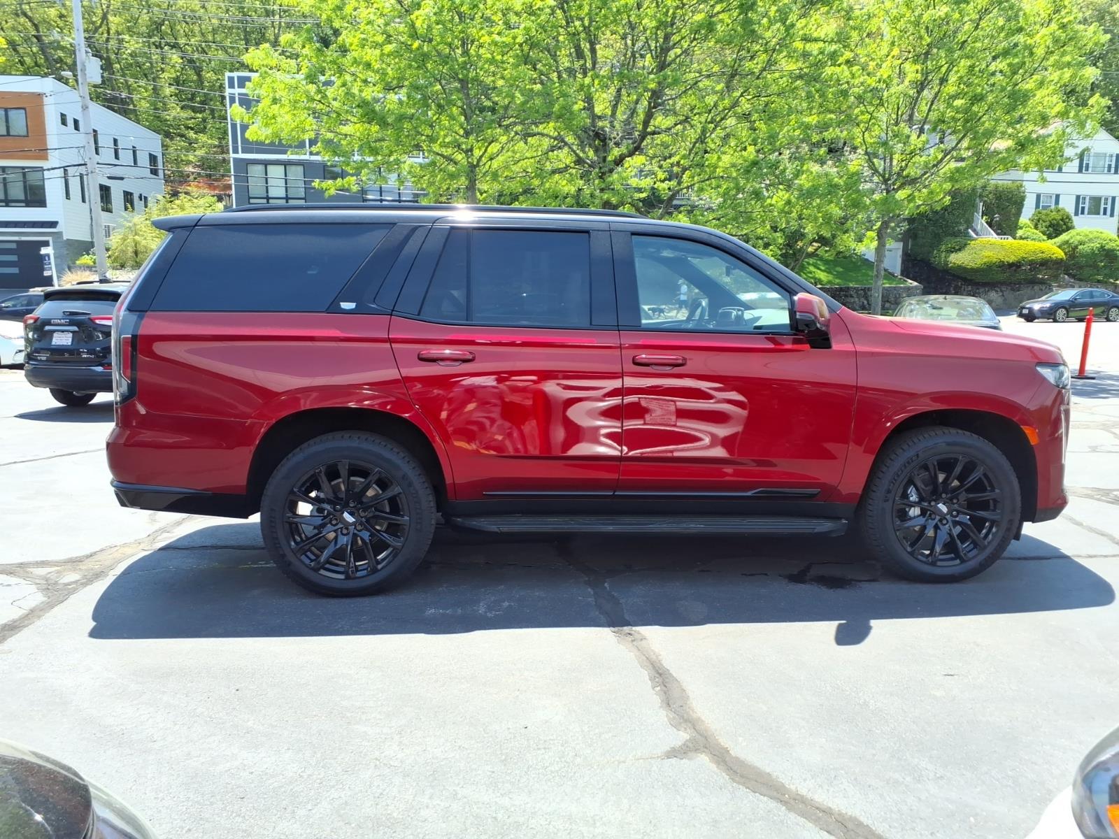 2024 Cadillac Escalade Sport - Photo 4