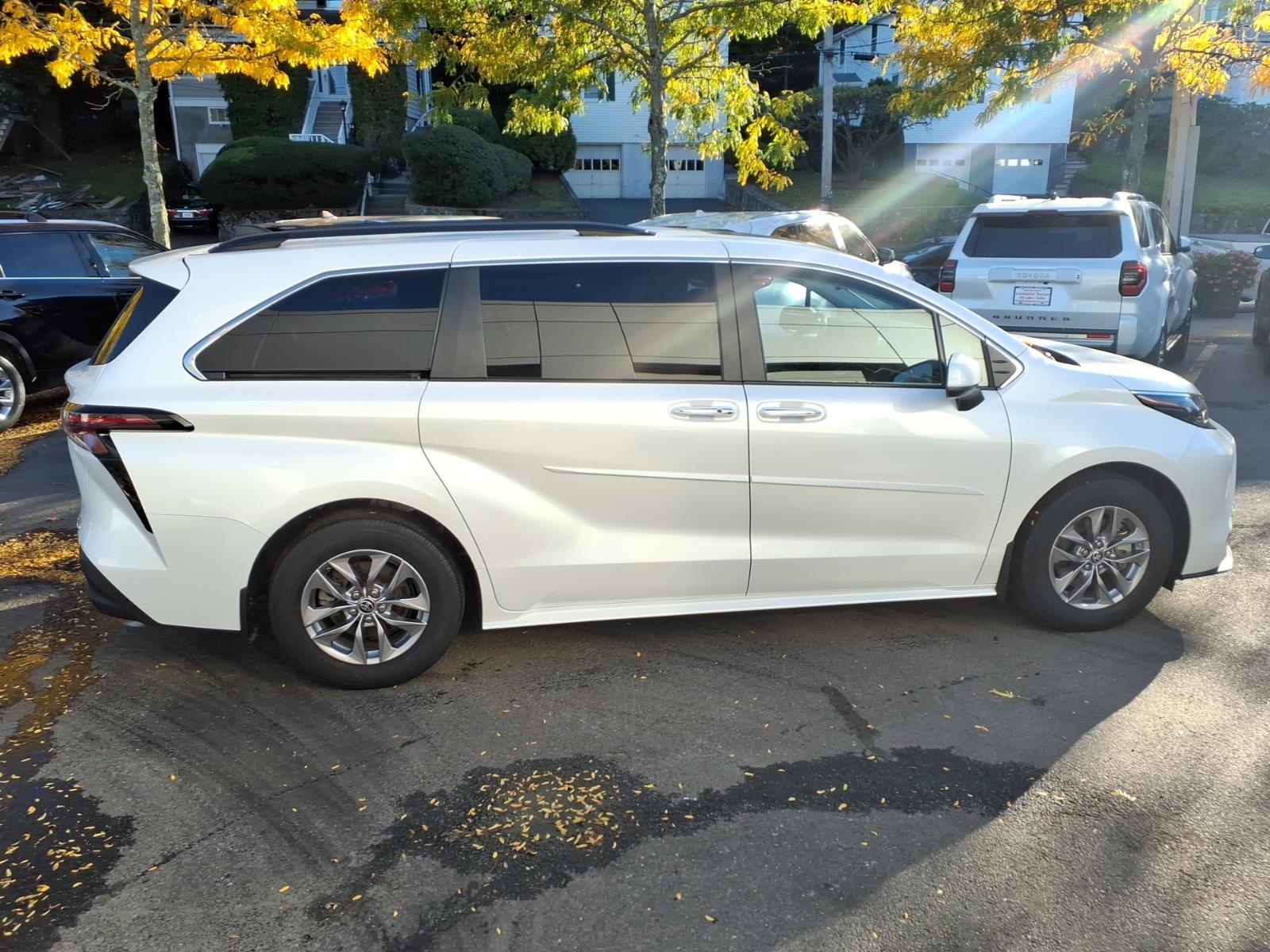 Used 2024 Toyota Sienna Van