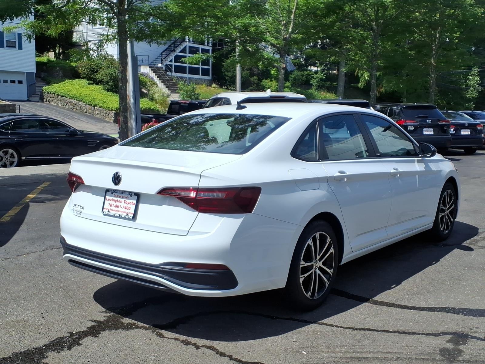 Used 2023 Volkswagen Jetta Sedan