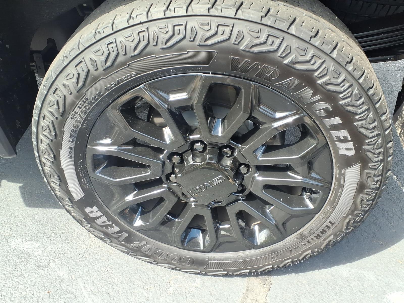 2026 GMC Sierra 2500HD Denali Ultimate - Photo 7