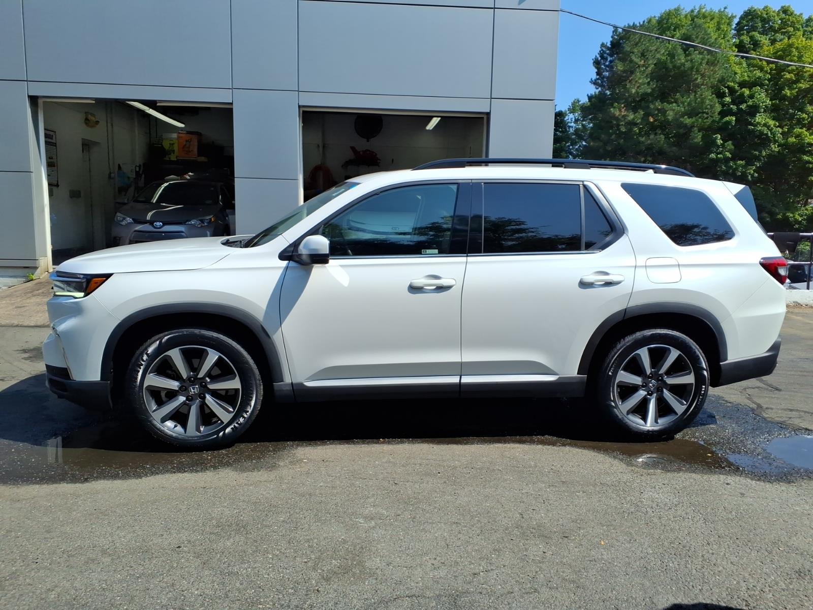 Used 2023 Honda Pilot SUV
