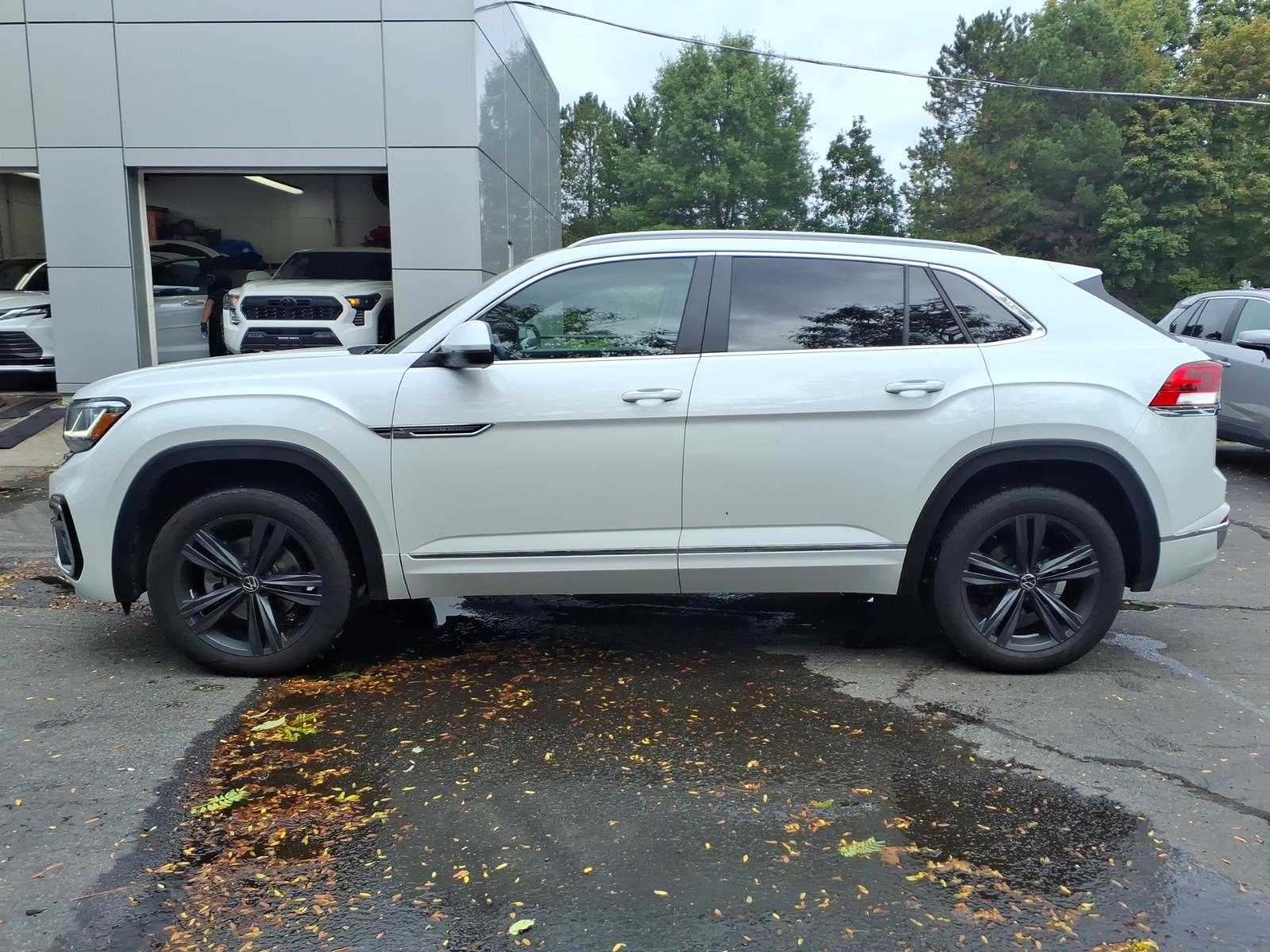 Used 2022 Volkswagen Atlas Cross Sport SUV