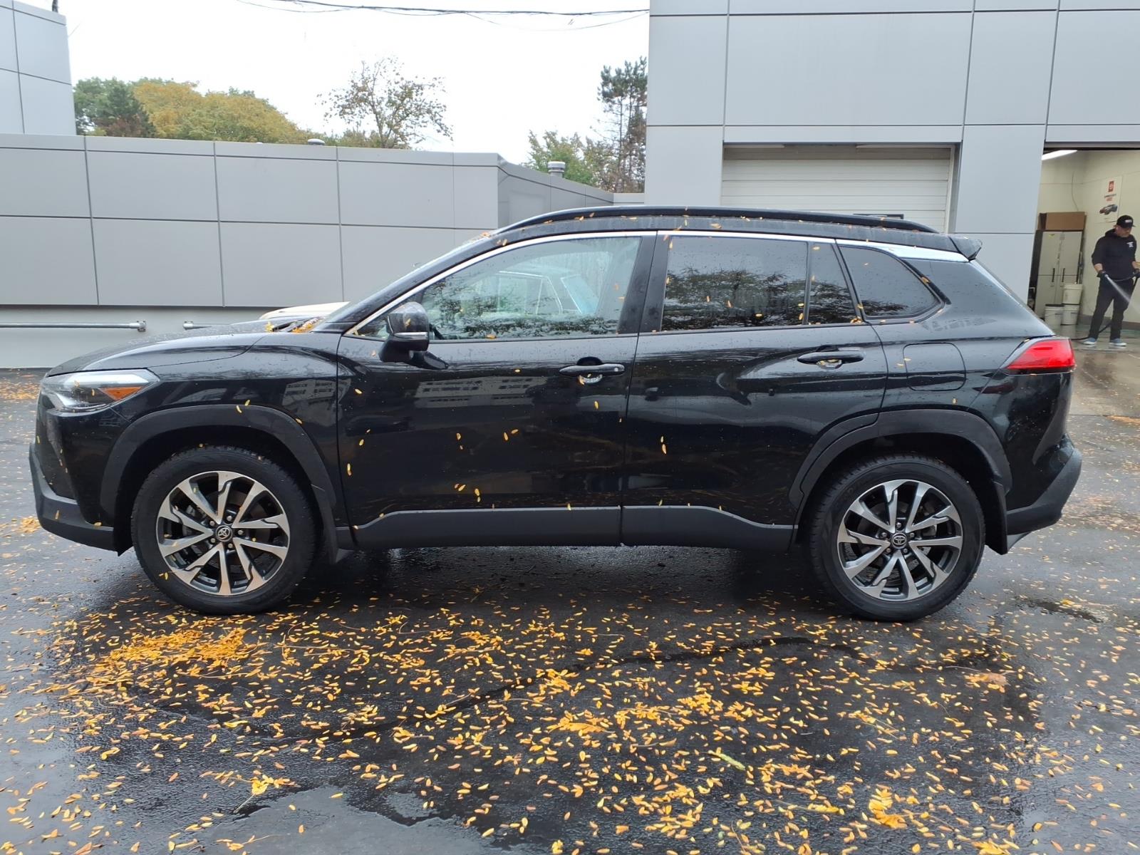 Used 2023 Toyota Corolla Cross Crossover
