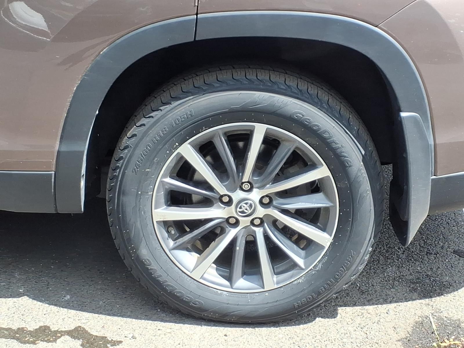 Used 2019 Toyota Highlander Hybrid SUV