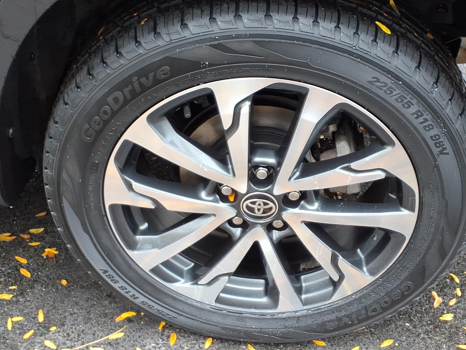 Used 2023 Toyota Corolla Cross Crossover