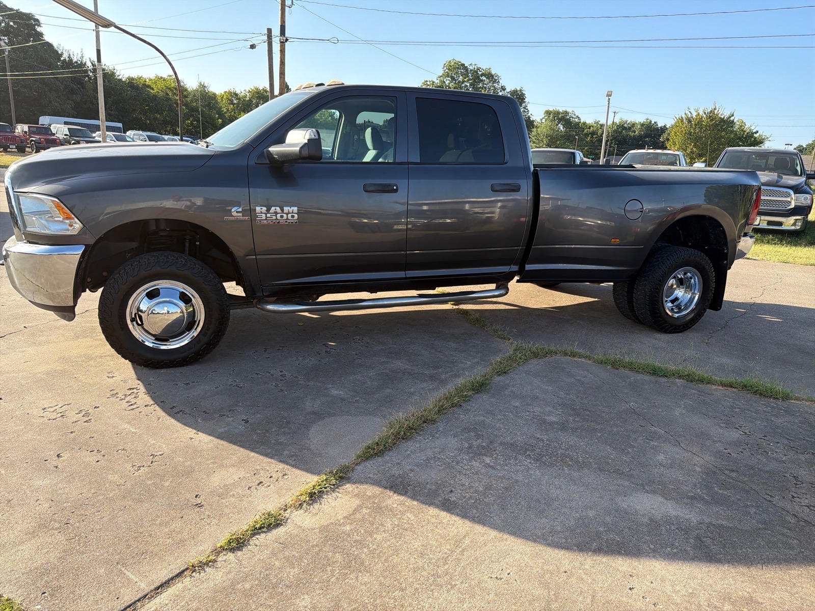 2016 RAM 3500 Tradesman Crew Cab LB DRW 4WD