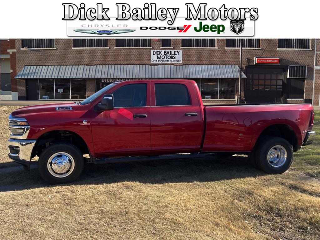 2026 Ram Ram Pickup 3500 Tradesman