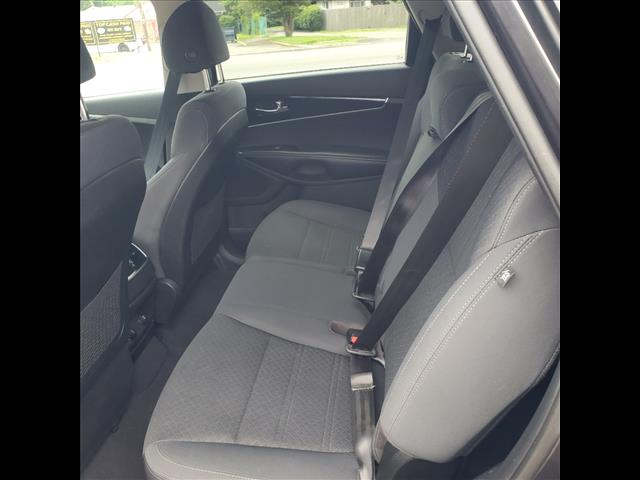 2018 Kia Sorento LX V6