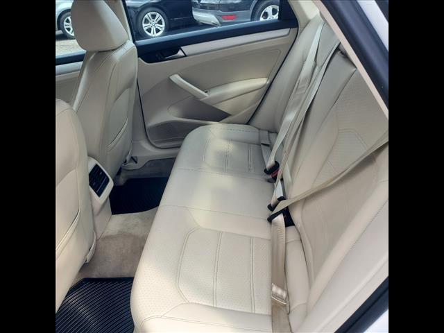 2013 Volkswagen Passat SE PZEV