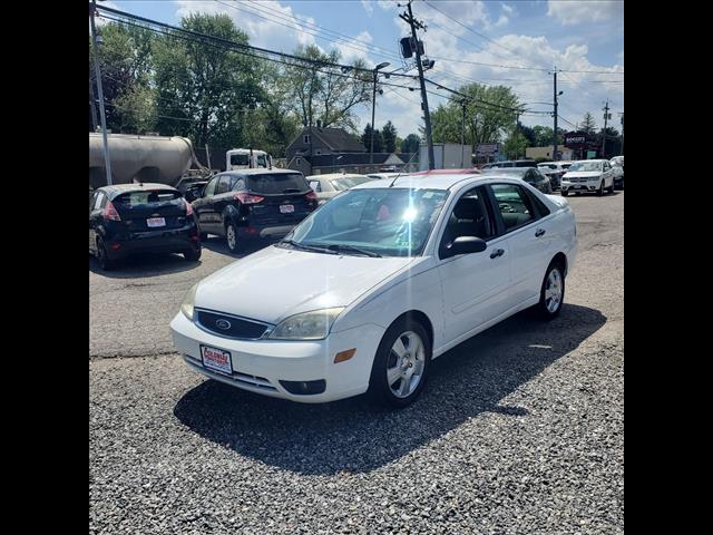 2007 Ford Focus ZX4 S