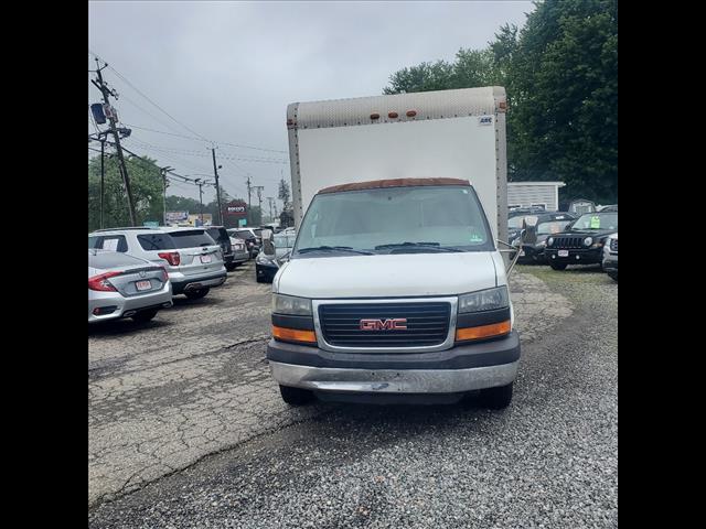 2004 GMC Savana 3500 SLE