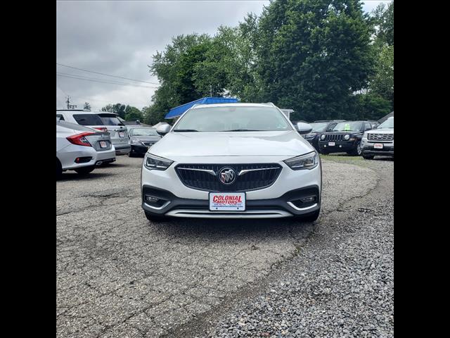 2018 Buick Regal TourX Essence