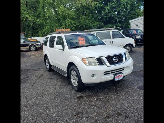 2009 Nissan Pathfinder SE