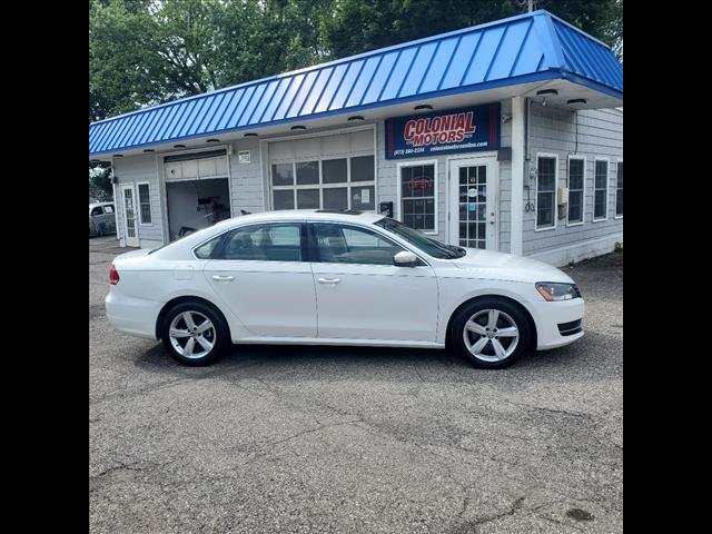 2013 Volkswagen Passat SE PZEV