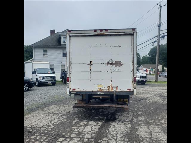 2004 GMC Savana 3500 SLE