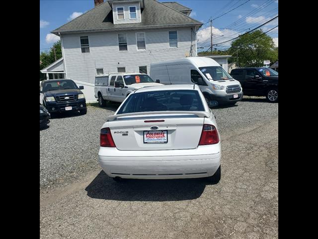 2007 Ford Focus ZX4 S