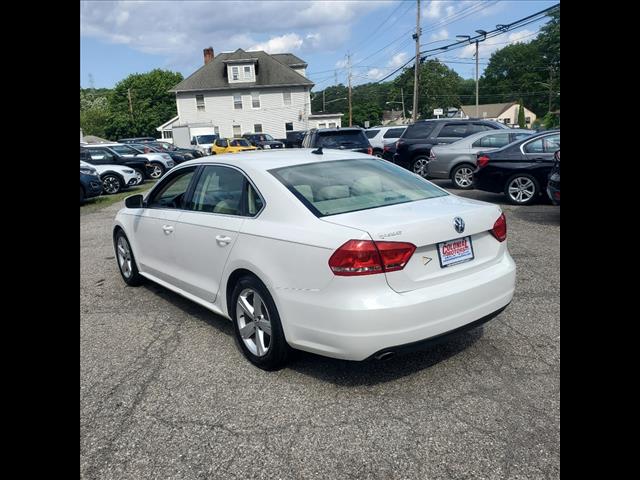 2013 Volkswagen Passat SE PZEV