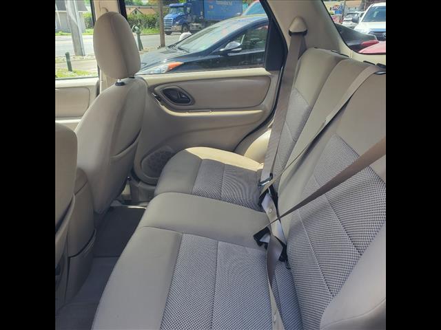 2005 Ford Escape XLT