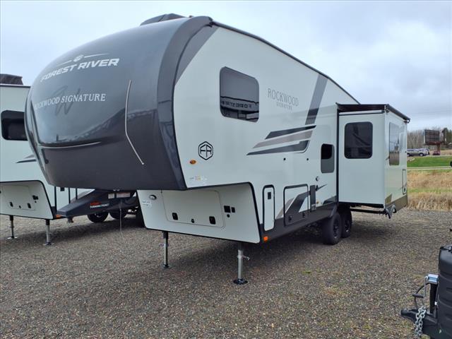 2025 Forest River ROCKWOOD SIGNATURE 301RKS