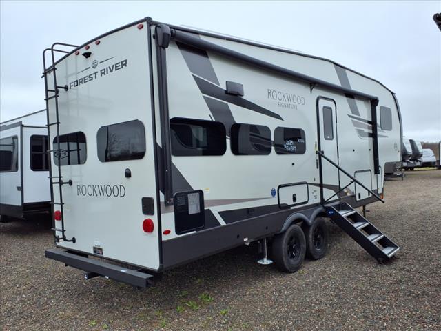 2025 Forest River ROCKWOOD SIGNATURE 301RKS