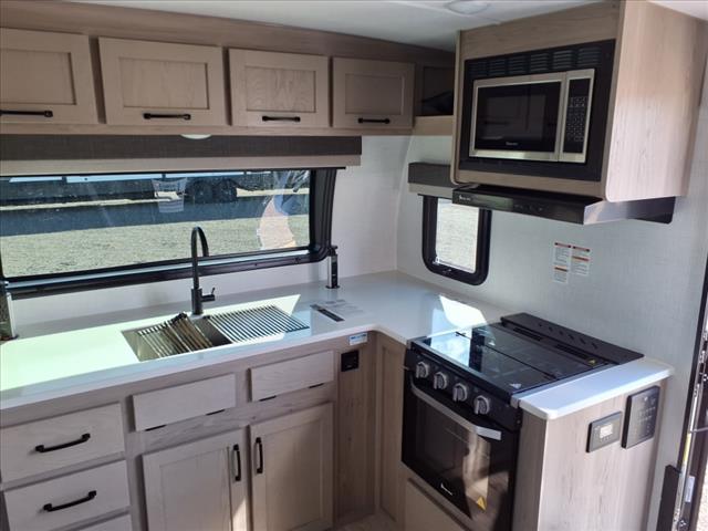 2025 Forest River ROCKWOOD MINI LITE 2506FK